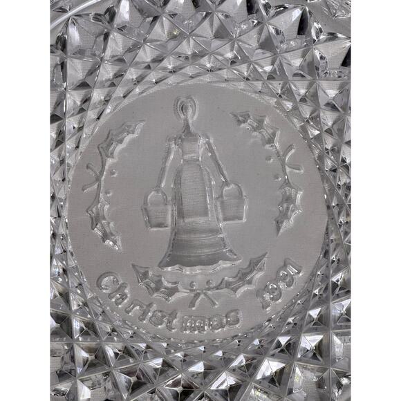 Waterford Crystal Twelve Days of Christmas 1991 "Maids-a-Milking" Plate Ireland - Picture 2 of 5